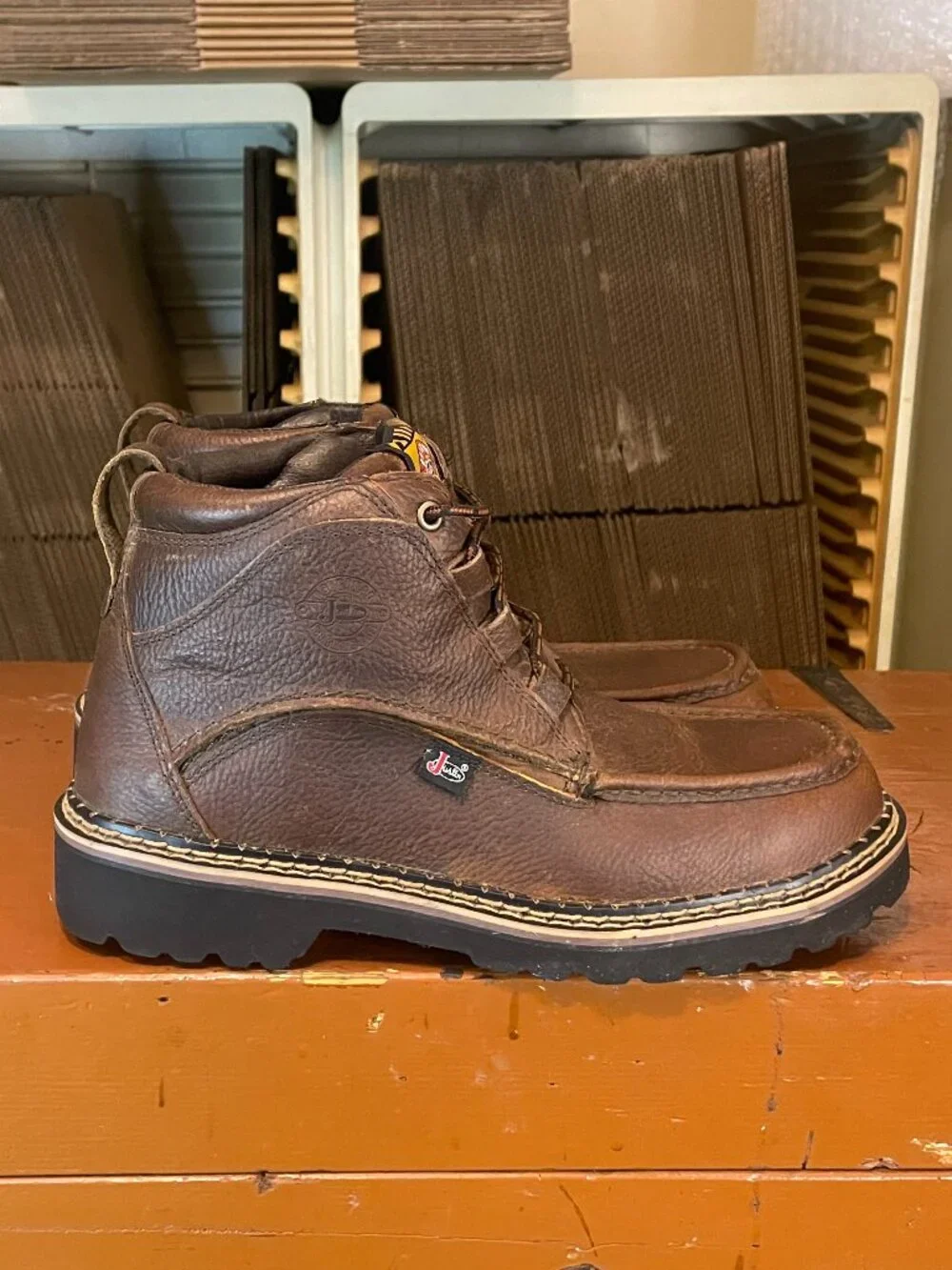 JUSTIN Men's Size 10.5 M Brown Cowhide Leather Steel Toe Ankle Boots WK900
